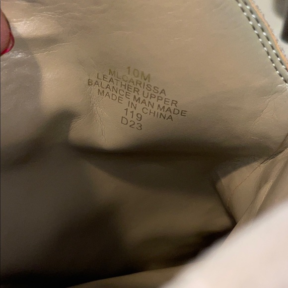 Marc Fisher Suede Heeled Boots in Taupe NWT no box Sz 10M - Picture 6 of 9